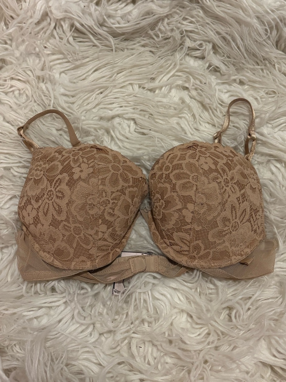 Victoria’s Secret 34C Nude Floral Lace Push Up Bra